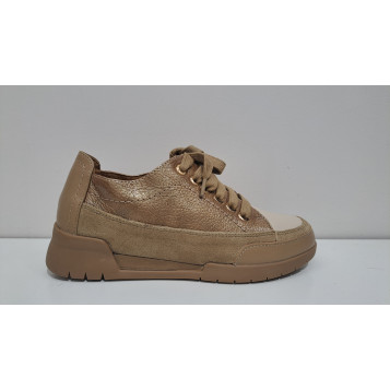camelia beige
