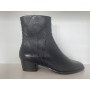 LORI-01 - BLACK